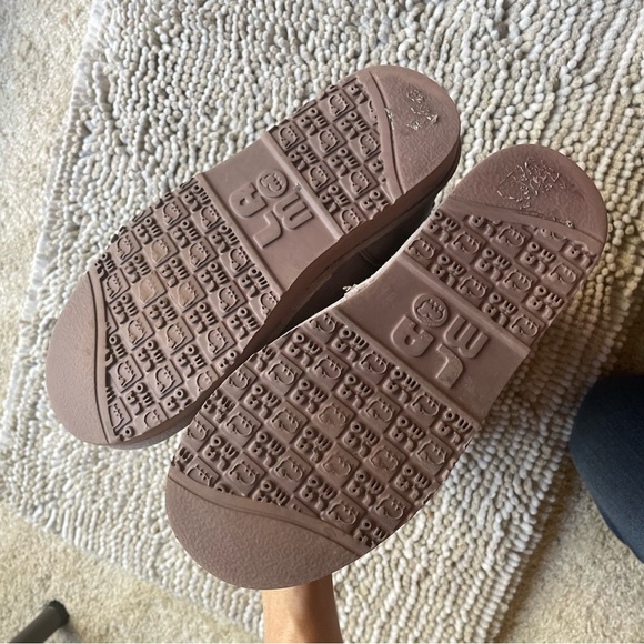 Lam Shearling Slate Grey Strappy Boots - Picture 6 of 9